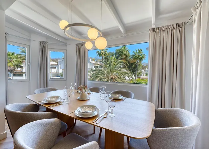 1081 Luxurious Beachfront Penthouse With Private Jacuzzi Lägenhet *