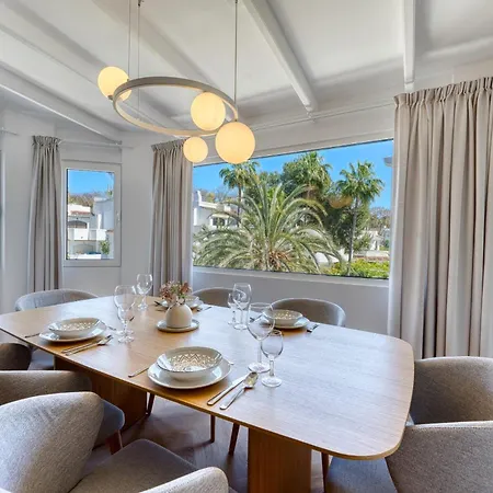 1081 Luxurious Beachfront Penthouse With Private Jacuzzi Lejlighed *